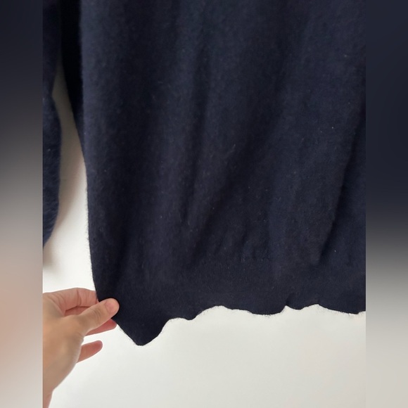 Zara dark blue 100% cashmere crew sweater - Picture 4 of 10